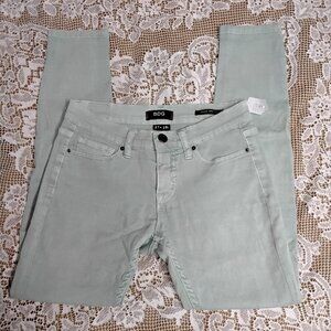 BDG Women's Light Green Jeans Size 27 #133